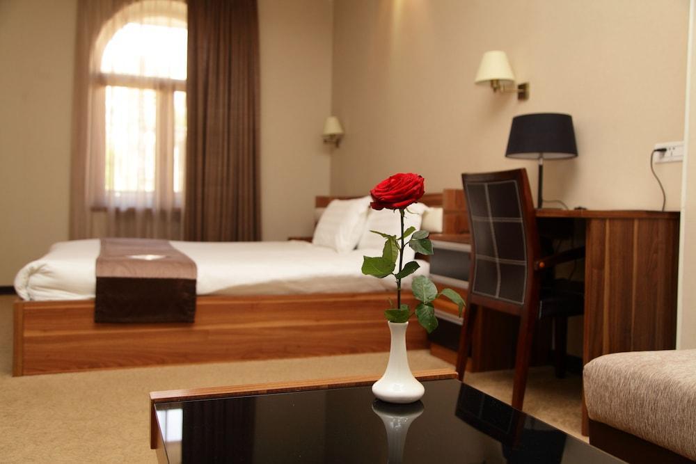 Hotel Bass Boutique 4*