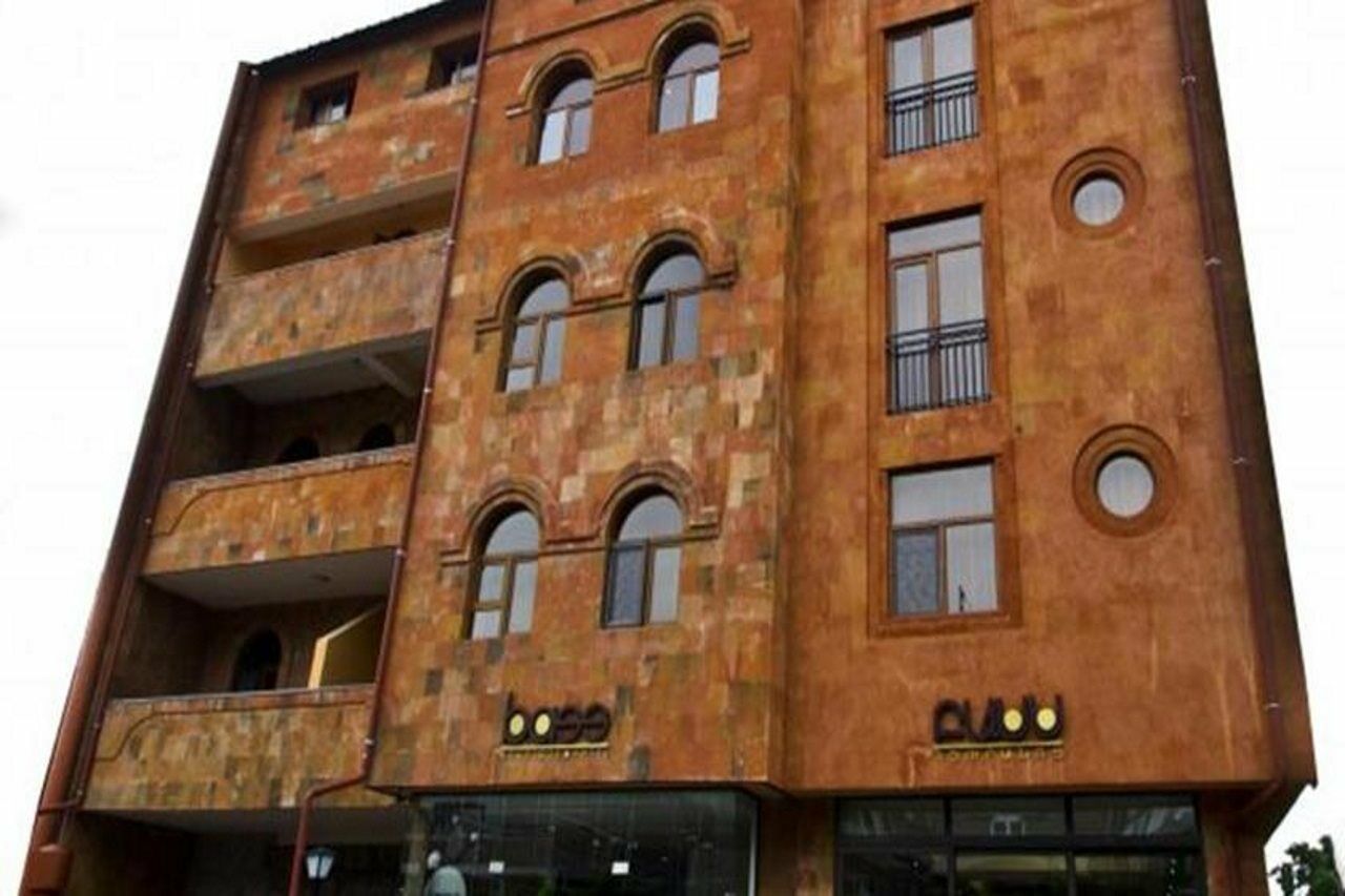 Bass Boutique